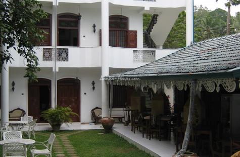 THE VILLA HOTEL THE VILLA HOTEL