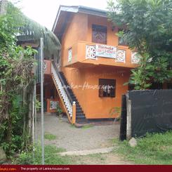 8 Rooms Friends House of Nirmala
