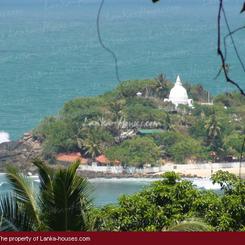 Mountain land in Unawatuna.
