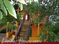 SANDY'S Bungalows &amp; Restaurant