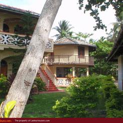 KADOLANA Beach Resort