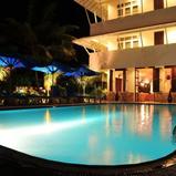 St.Lachlan Hotel & Suites