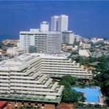 Cinnamon Lakeside Hotel