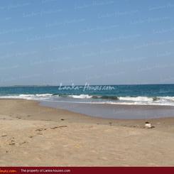 Beach property in Kalkuda beach