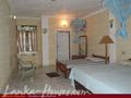 SIGIRI HOLIDAY INN