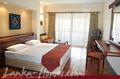 THE PALMS HOTEL****
