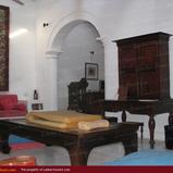COLONIAL Villa