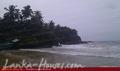 Beach property in Dickwella with house