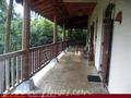 Villa on the rocks in Unawatuna.