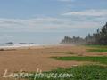 Beach land in Narigama, Hikkaduwa.