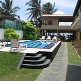 DRIFTERS Hotel and Beach Restaurant