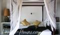 Thalpe Beach Villa