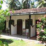 Sonri Villa Guesthouse (ex. SEA VIEW Upul Guest House)