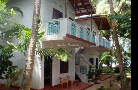 CENTRAL BEACH INN