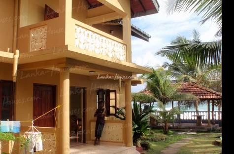 RATHNA BEACH RESORT