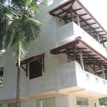 Sonri Villa White House (ex. UPUL'S WHITE House)